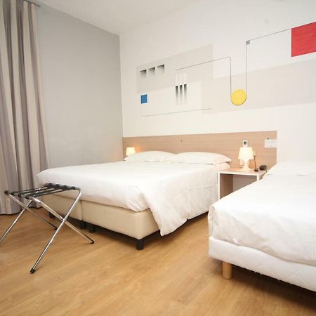 Anton&Art Hotel Lake Como Buitenkant foto