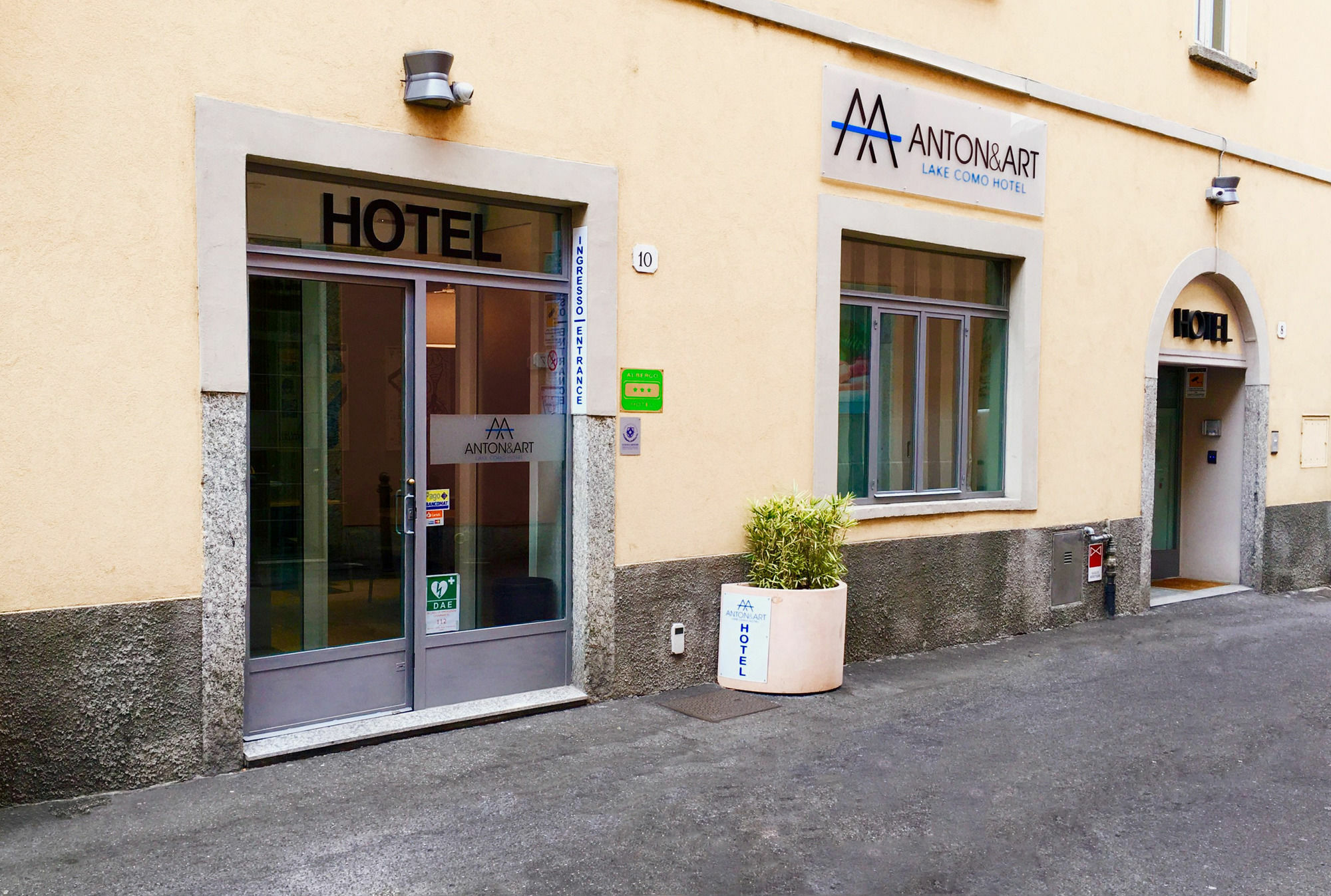 Anton&Art Hotel Lake Como Buitenkant foto