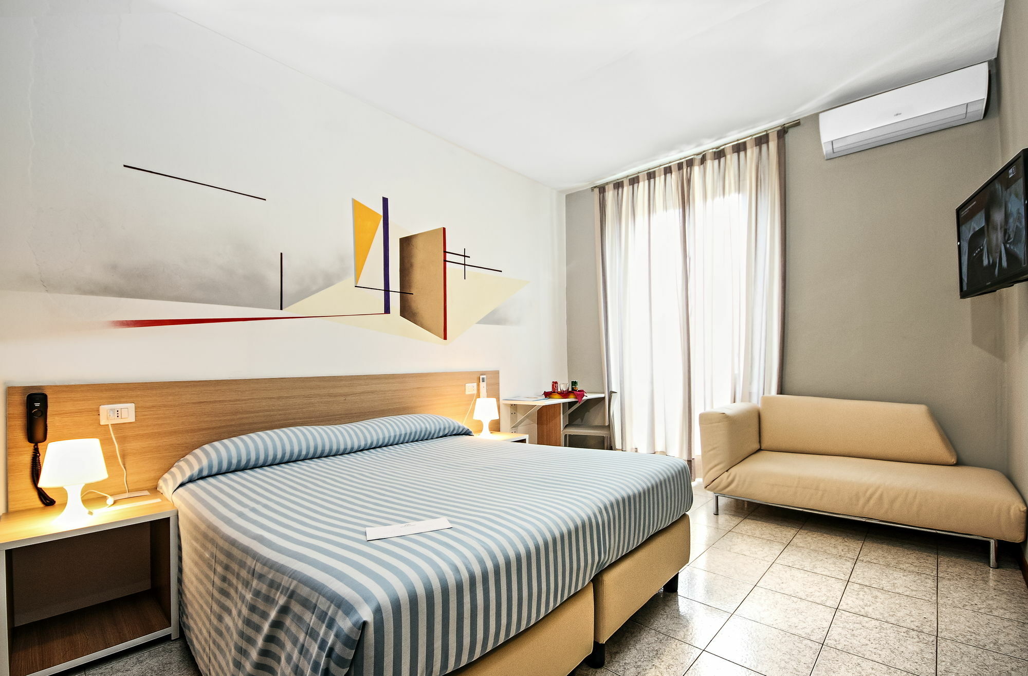Anton&Art Hotel Lake Como Buitenkant foto